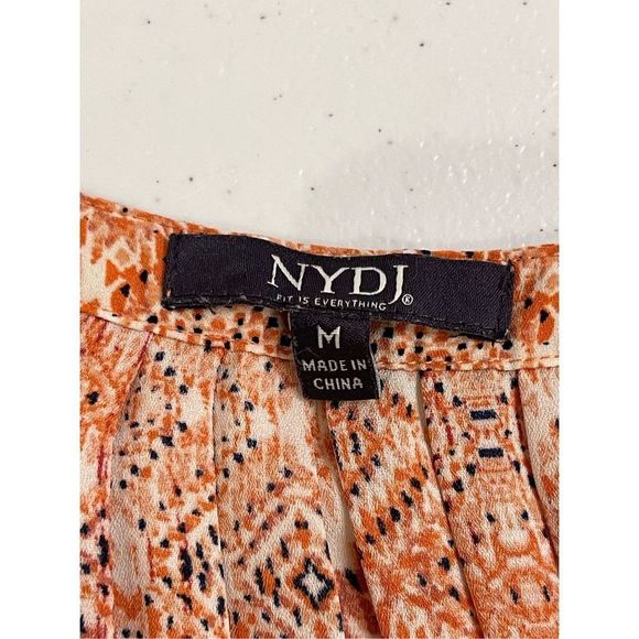 NYDJ women’s sleeveless blouse medium - Picture 5 of 6